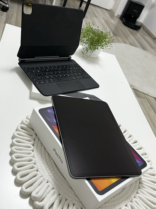 iPad Pro 11” gen 2 (2020) 512 GB Space Gray + accesorii premium