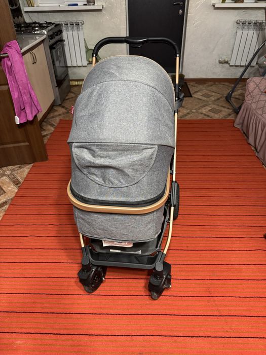 Коляски детские.!!