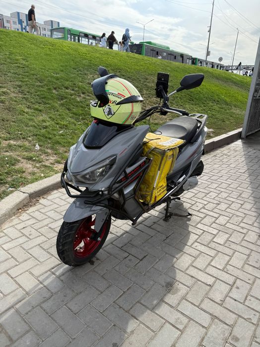 Макси 150 куб Мопед сатылады