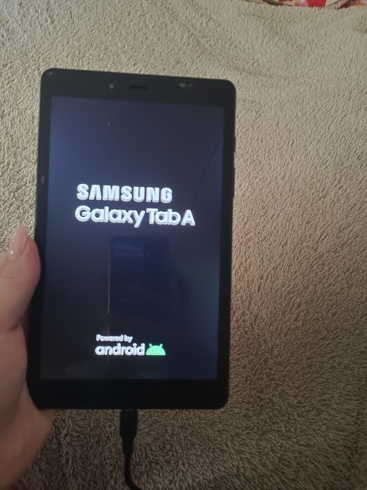 Продам планшет в хорошем состоянии