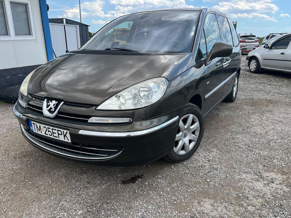 PEUGEOT 807 2012