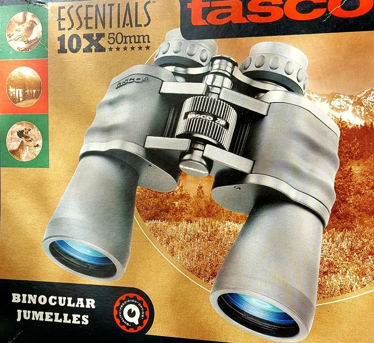 Бинокль Tasco Essentials