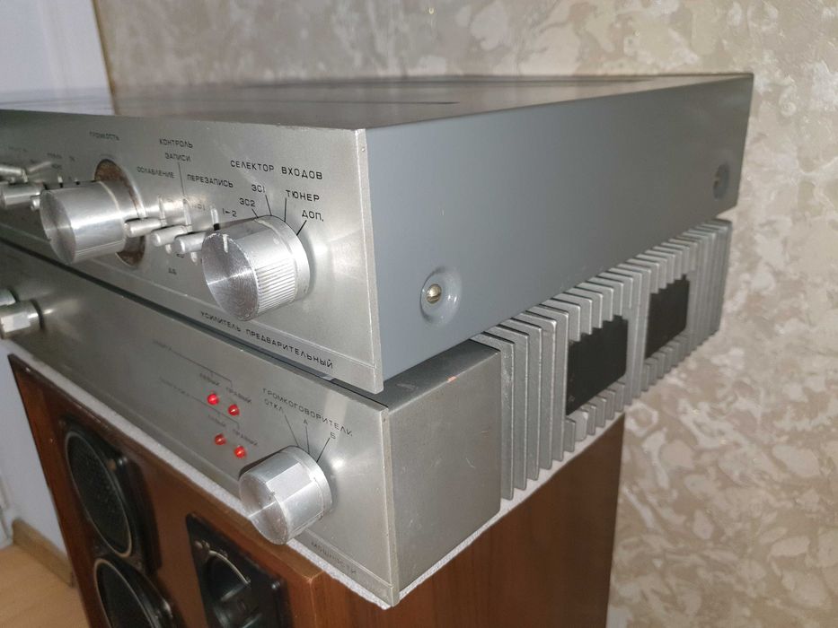 Усилитель с мощным звуком.