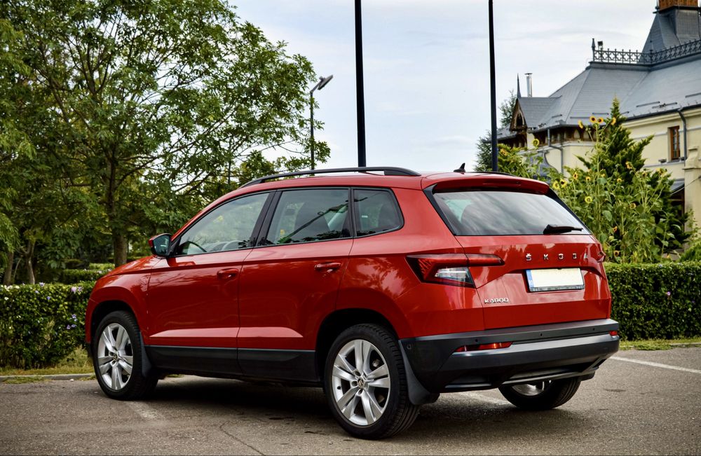 Skoda Karoq 2020 Red Velvet DSG/ Bord Digital/ Keyless Entry-Go