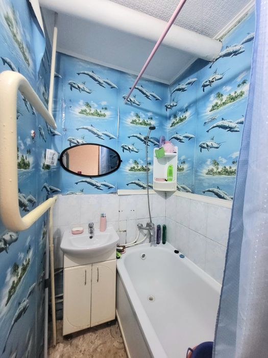 Продаётся 2 комн Автопарк