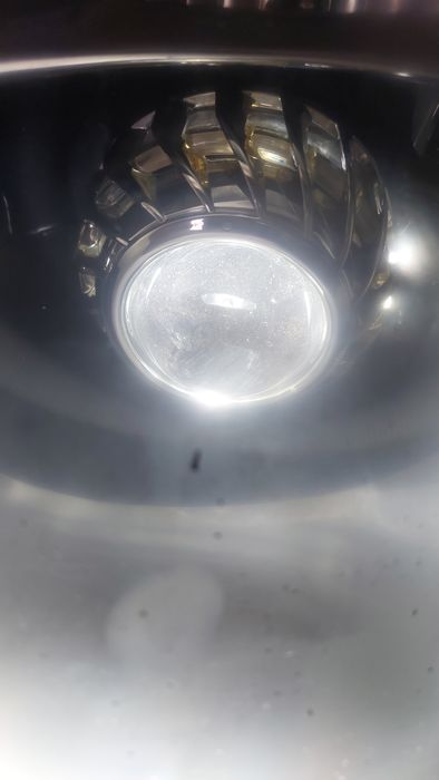 Ksenon lampichka sotiladi blok blan birga h4