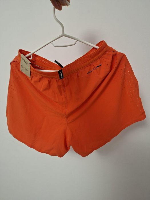 Pantaloni scurti alergare Nike
