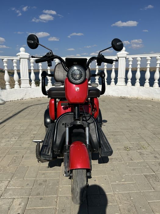 Электро мопед 3-х колесный