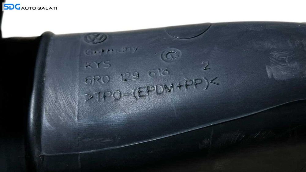Tub Tubulatura Deflector Admisie Aer Skoda Fabia 2 1.2 TDI CFW CFWA 2009 - 2015 Cod 6R0129618 [L5443]