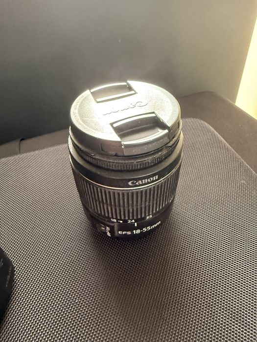 Aparat foto DSLR Canon EOS 1300D