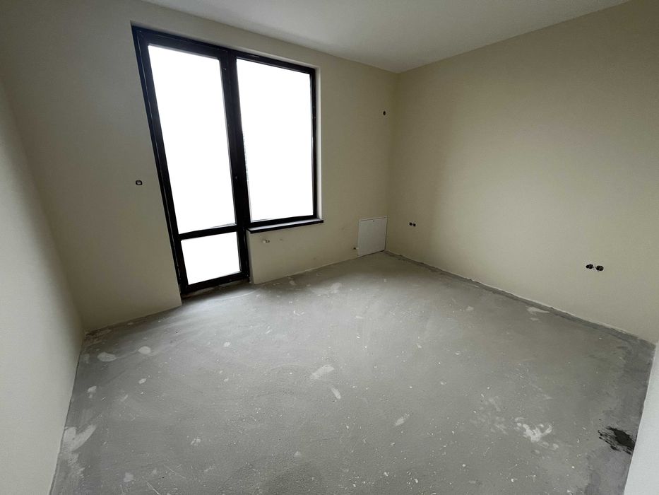 Продава апартамент с две спални, ново строителство, Казанлък