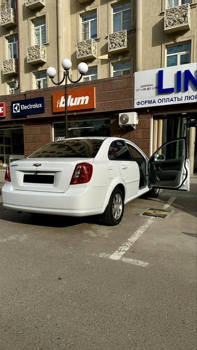 Chevrolet Gentra 2023-24