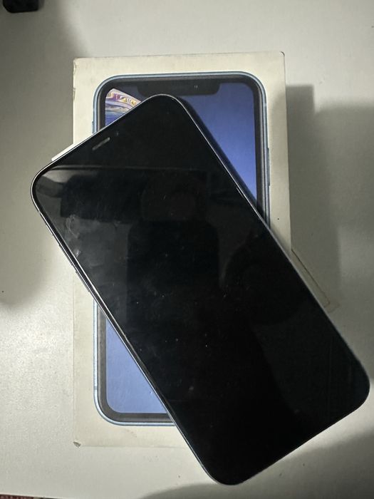 Iphone XR 128gb продается