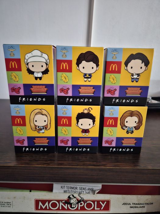 Figurine Mc donalds 2026 Friends licente