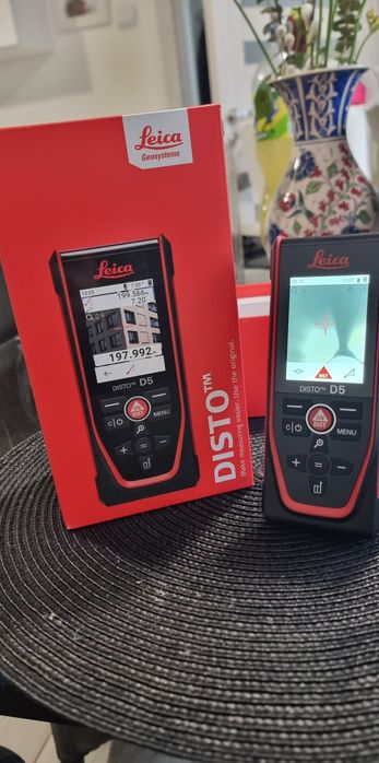 Telemetru laser, Ruleta electronica LEICA DISTO D5