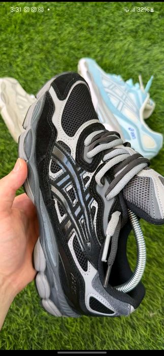 Asics GEL NYC cu sireturi duble