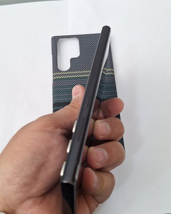 S 22 ultra 8/128 sotiladi