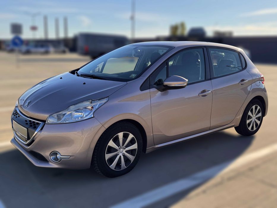 Peugeot 208 1.4 – Automată – 2013 – Euro 5 – Înmatriculată
