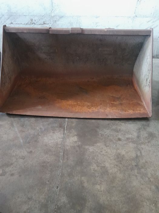 Кофа за JCB и вилици за Маниту