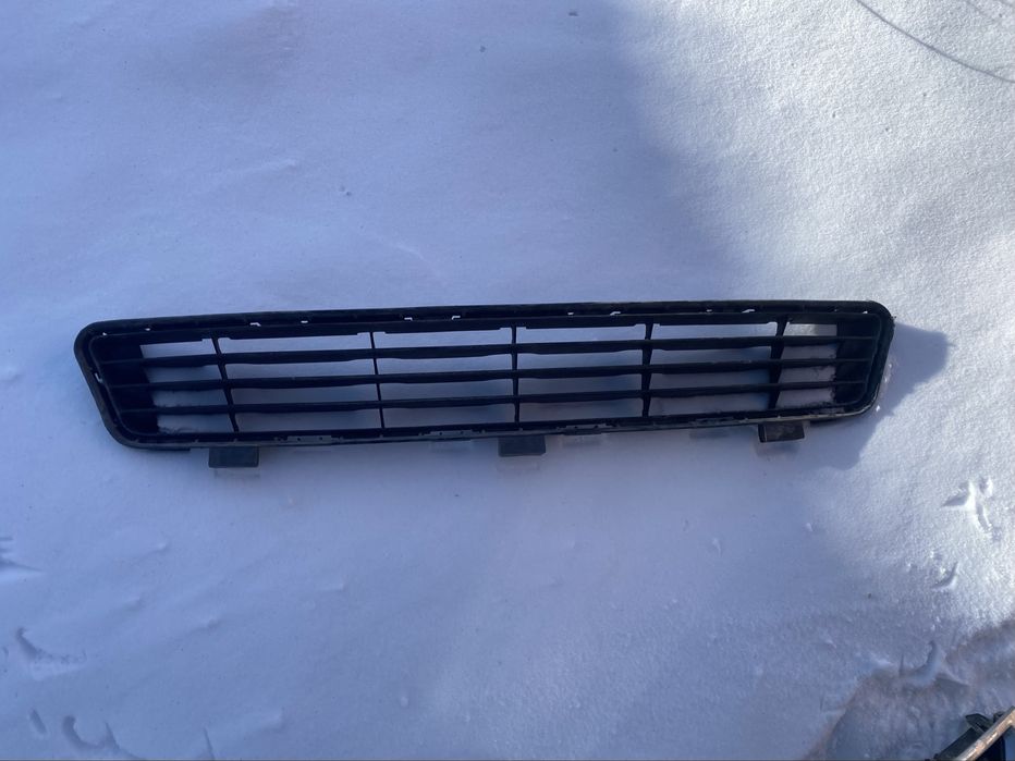 Решетка радиатора, ободок туманки