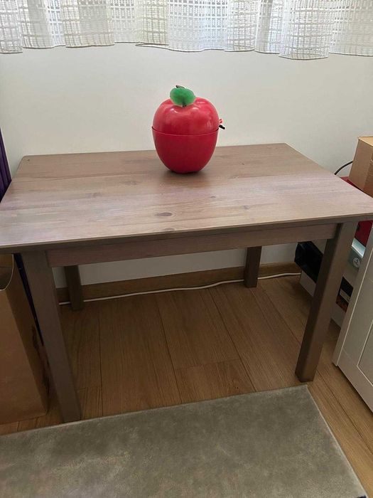 Masa Ikea SUNDVIK lemn masiv de pin 76x50 cm