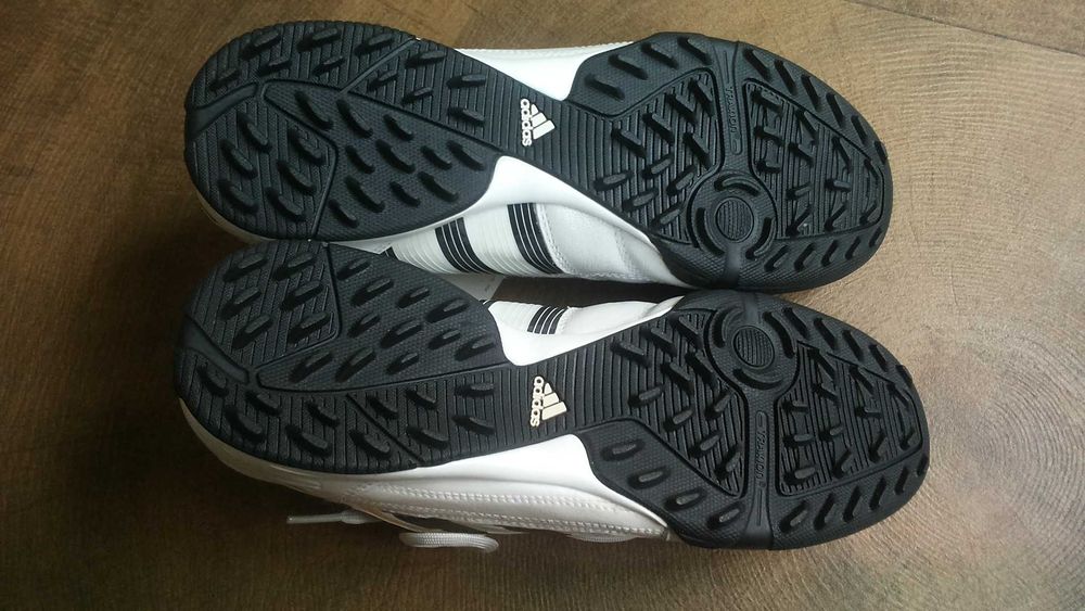 Adidas PREDATOR Football EUR 39 1/3 стоножки ест кожа369-14-S