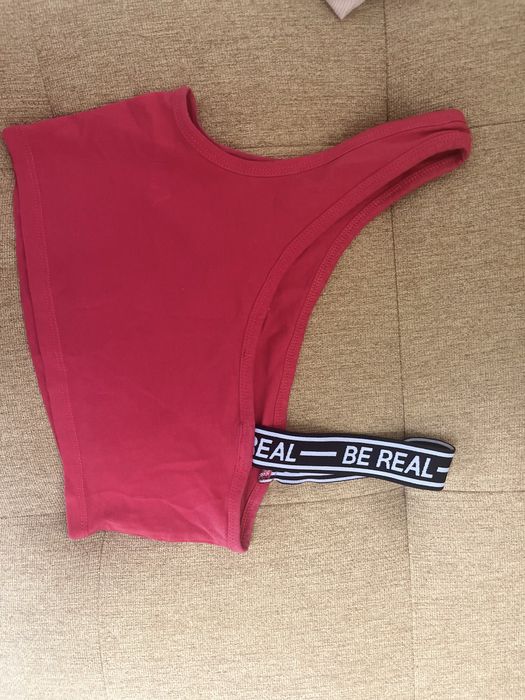 Къс червен потник