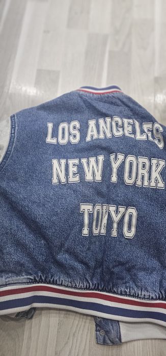 Бомбер, пальто, джинсовый бомбер на девочку