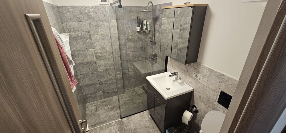 Apartament in zona cinematofraf  Florin Piersic