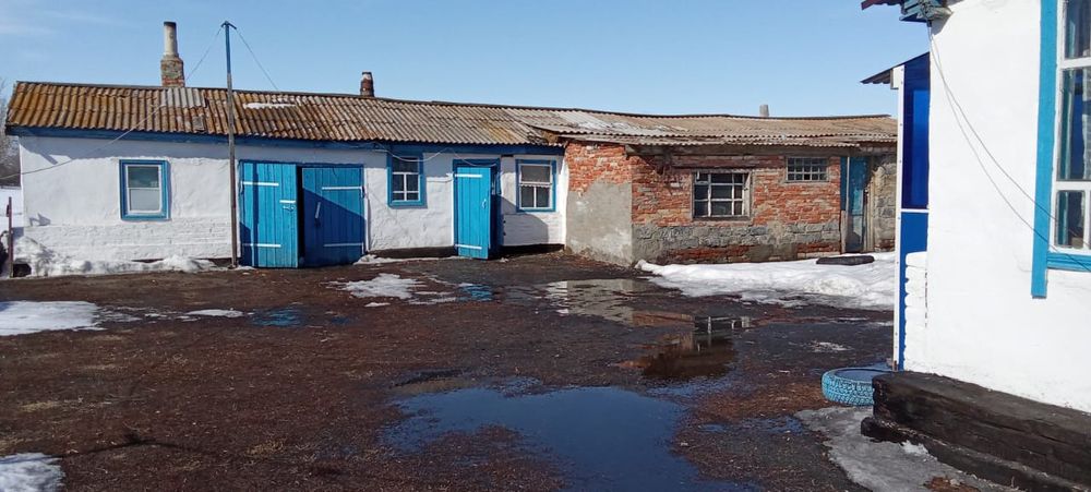 Продам дом в п. Банновка