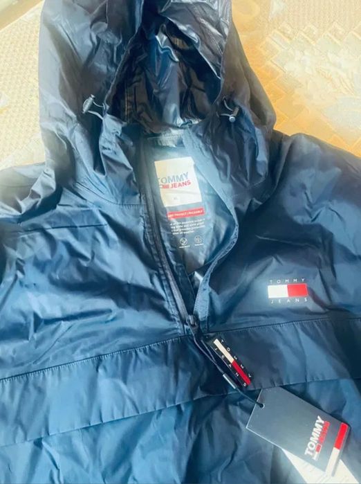Tommy Jeans Тънко Яке