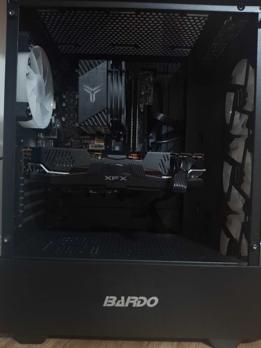 Мощный игровой компьютер rx5700xt аналог Rtx 3060 Oyin uchun kompyuter