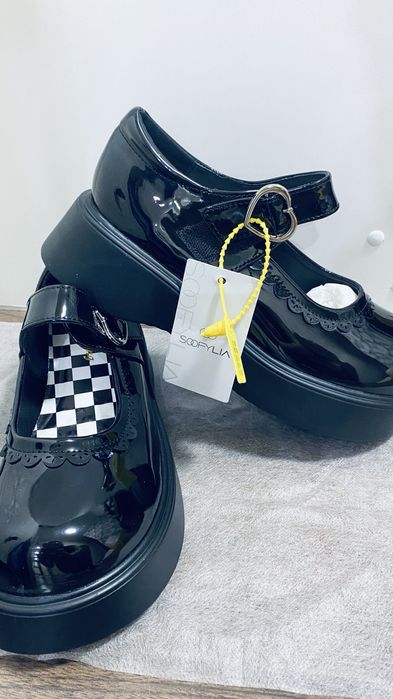 Срочно продам остатки обуви