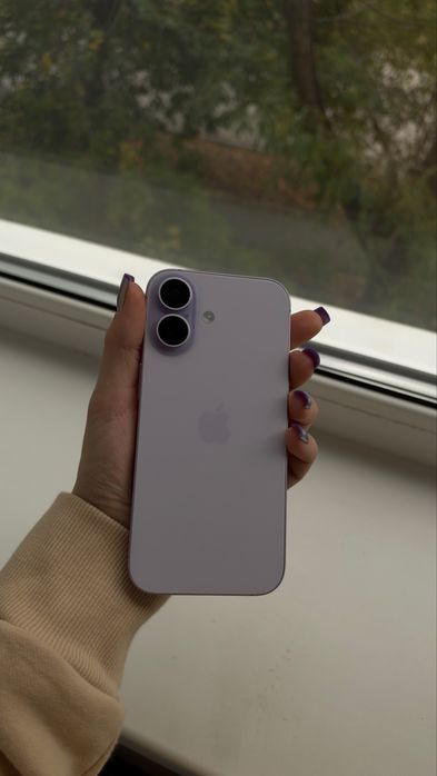 Продам iphone 17