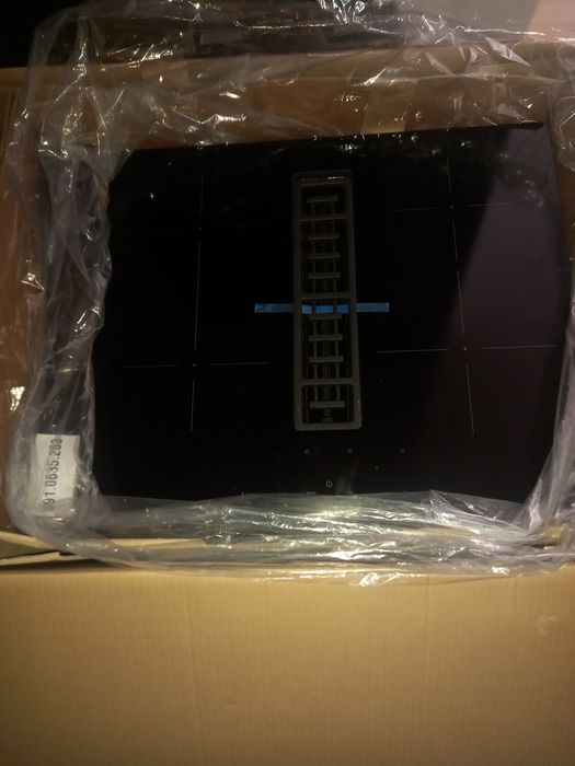 Plita cu inductie și hota incorporata