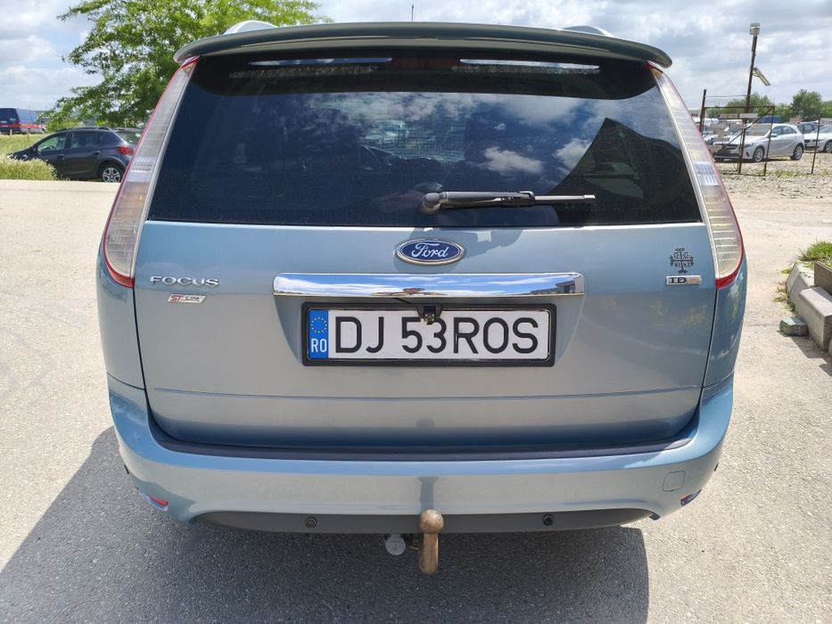 Ford focus 2 combi facelift 1.6 tdci 109 cai proprietar