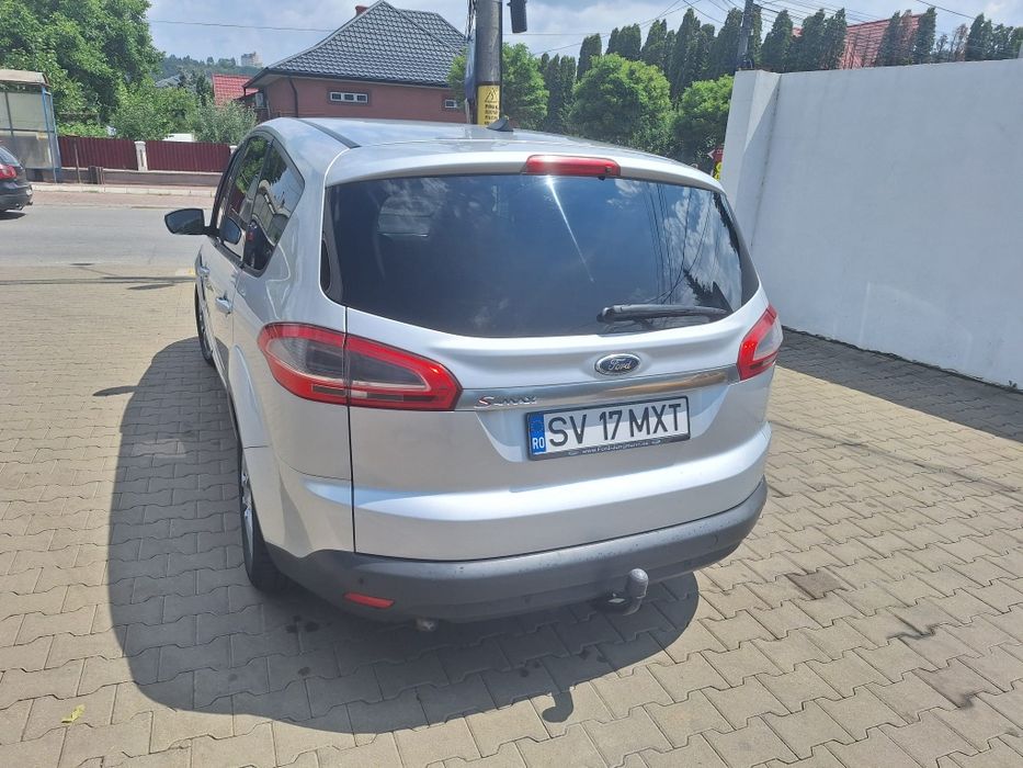 Vând Ford S Max 2011