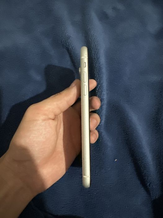 Iphone XR продам