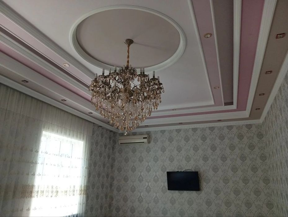 Продается Евродом 4 сотки 8 комнаты Домбрабод  трехуровневый