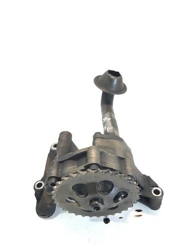 Маслена помпа за Audi A4 / A3 AKL 1.6 бензин (2001) 06A115105