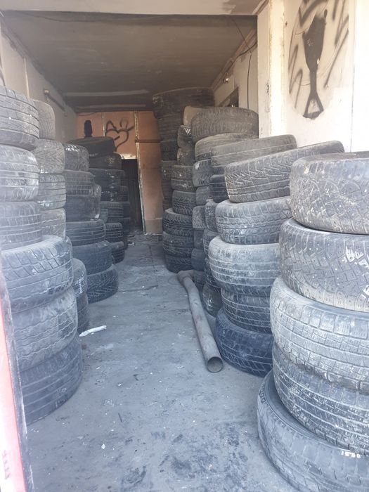 Отдам бесплатно резину б.у