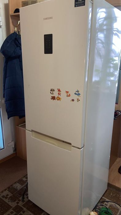 Продам холодильник самсунг