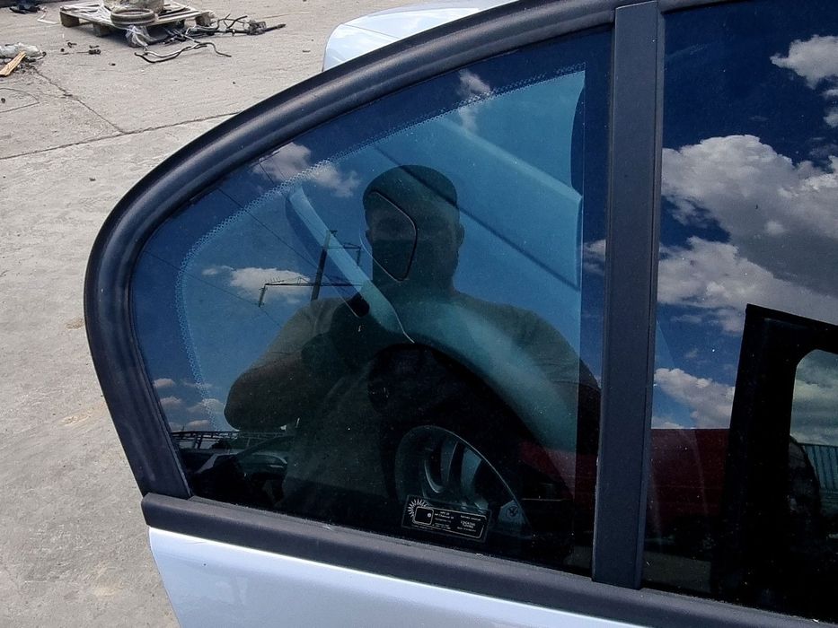 Geam fix usa dreapta spate Bmw 3 (E46) [Fabr 1998-2005] 2.0 M47D 110 K