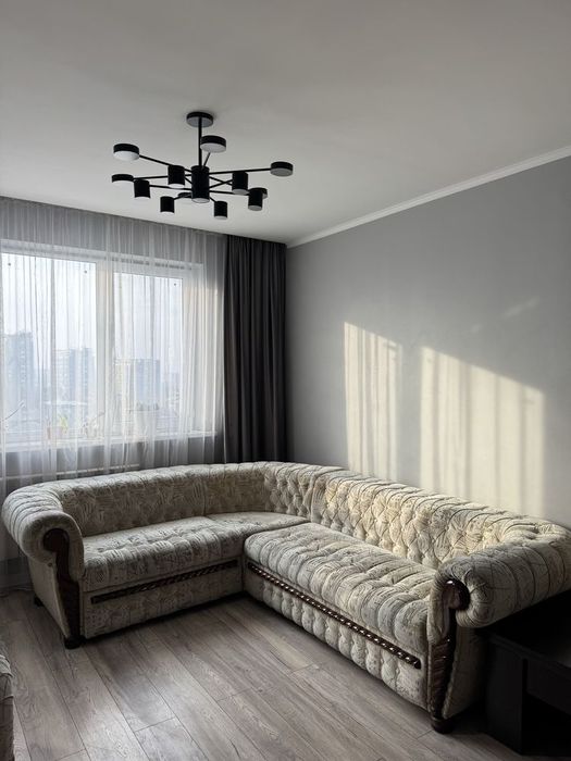 Диван Шымкент Италия производитель