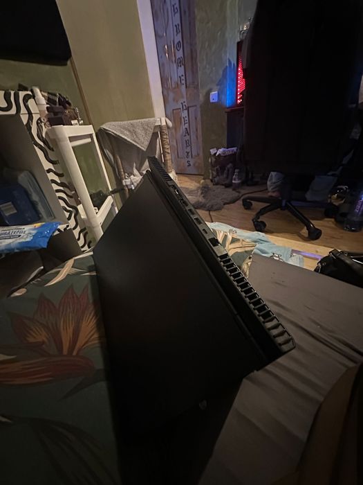 laptop lenovo legion rtx3060 pentru piese