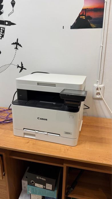 Canon MF 651 цветотной МФУ