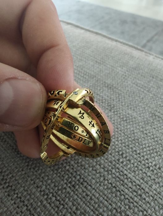 Inel astronomic unisex