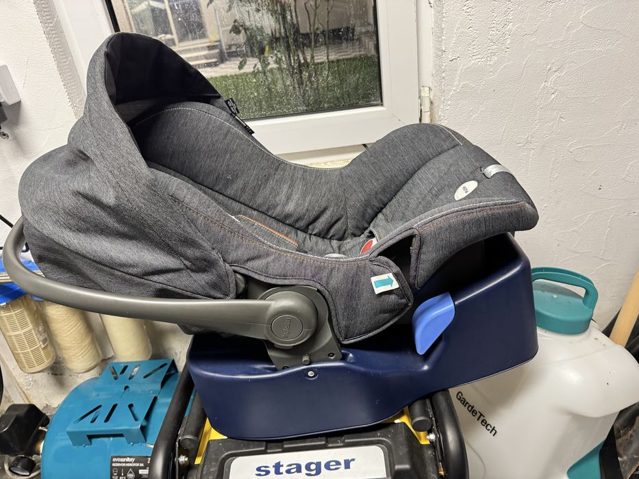 Scaun auto Inglesina huggy multifix