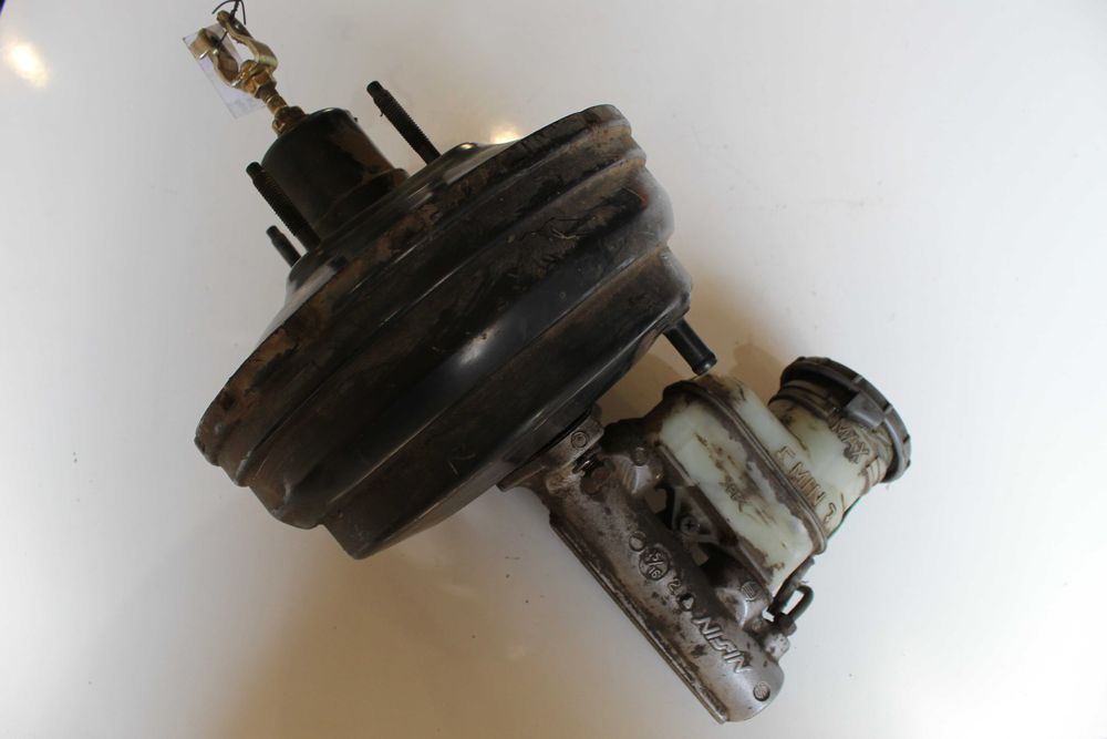 Серво със спирачна помпа Хонда хр-в1.6 16в Honda hr-v 1.6 16v 4x4 1999