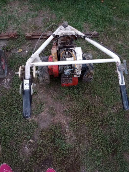 Agria, Kawasaki,Bucher motocositoare cu lamă
